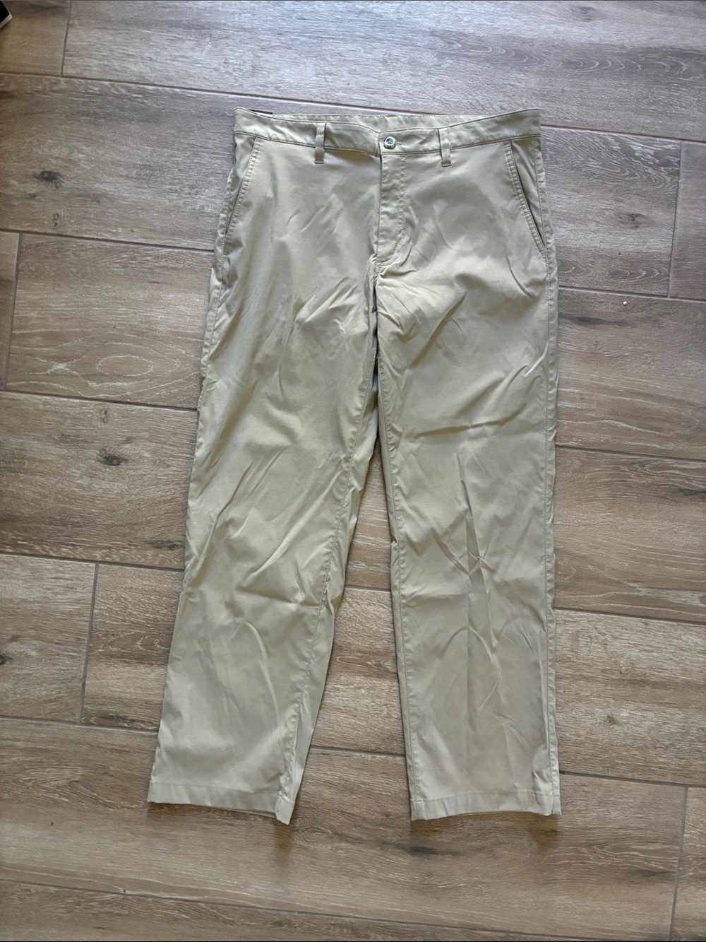 Eddie Bauer Men's Light Khaki Straight Chinos
